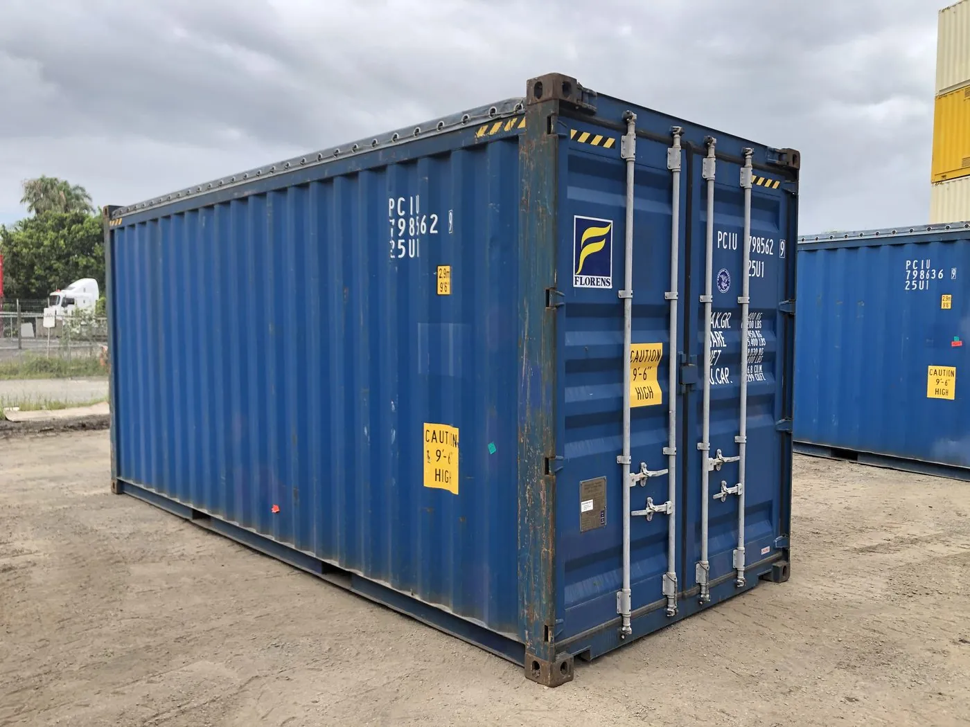 High Cube container — doors