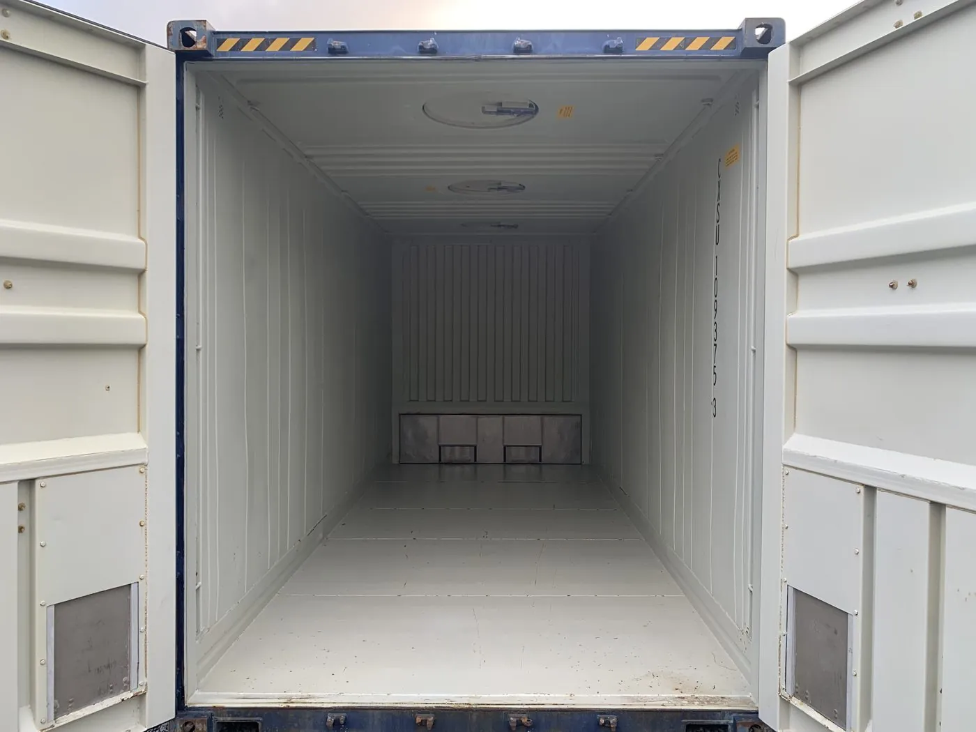 Side Opening container — interior